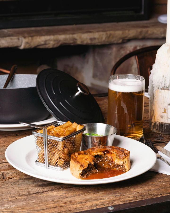 The Tan Hill Inn Keld Bagian luar foto
