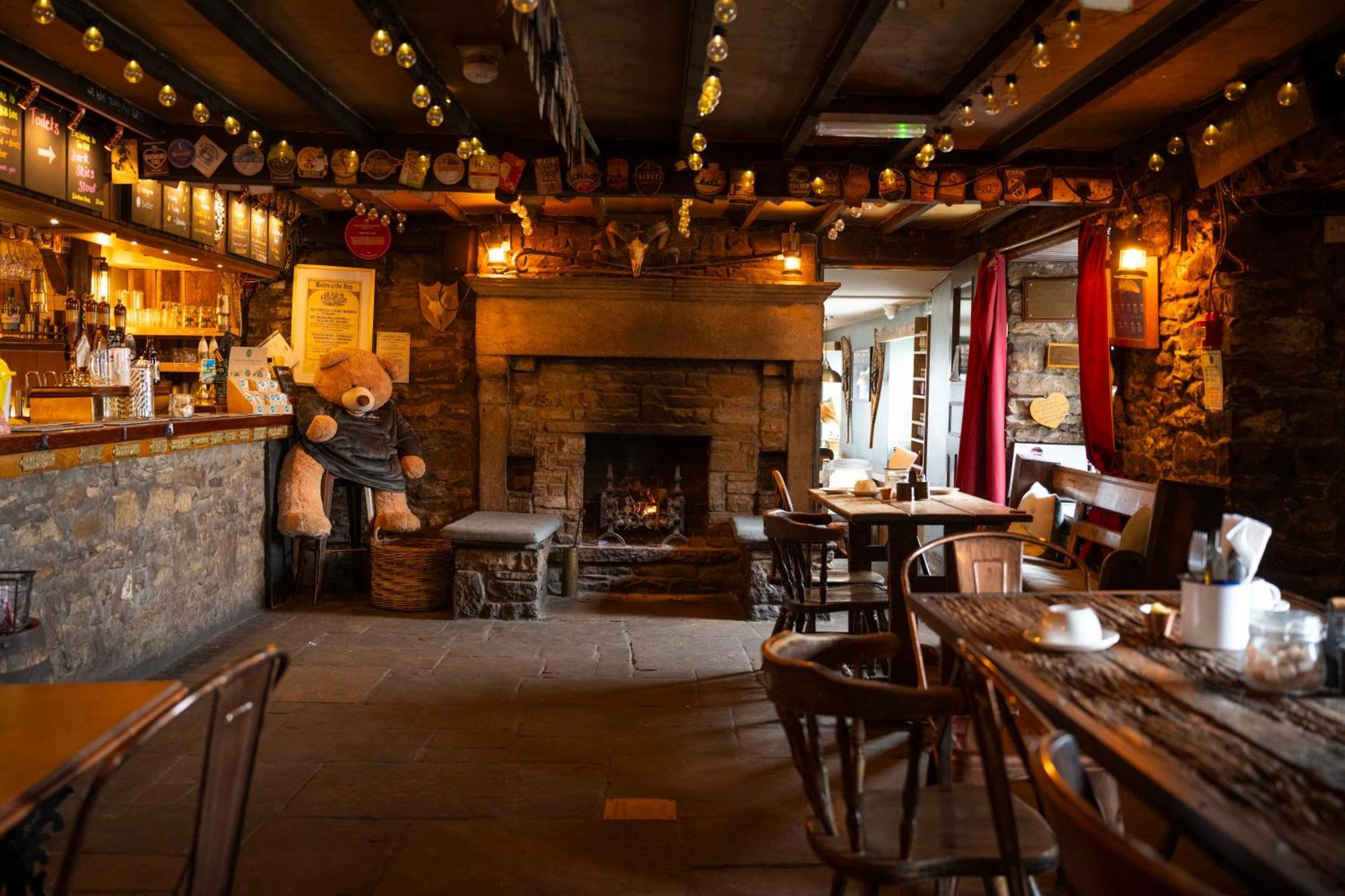 The Tan Hill Inn Keld Bagian luar foto
