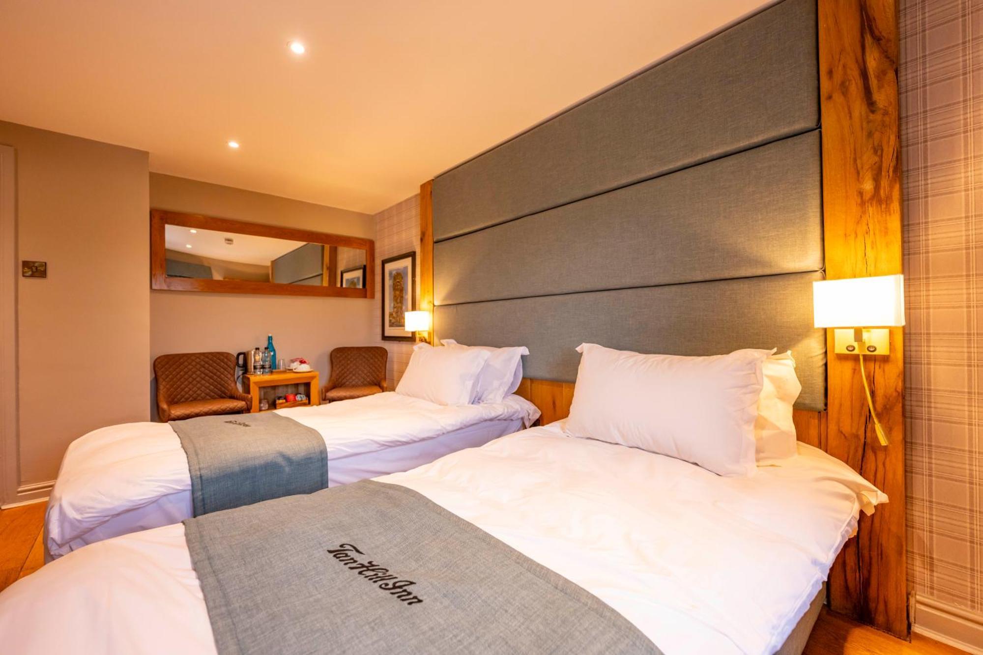 The Tan Hill Inn Keld Bagian luar foto
